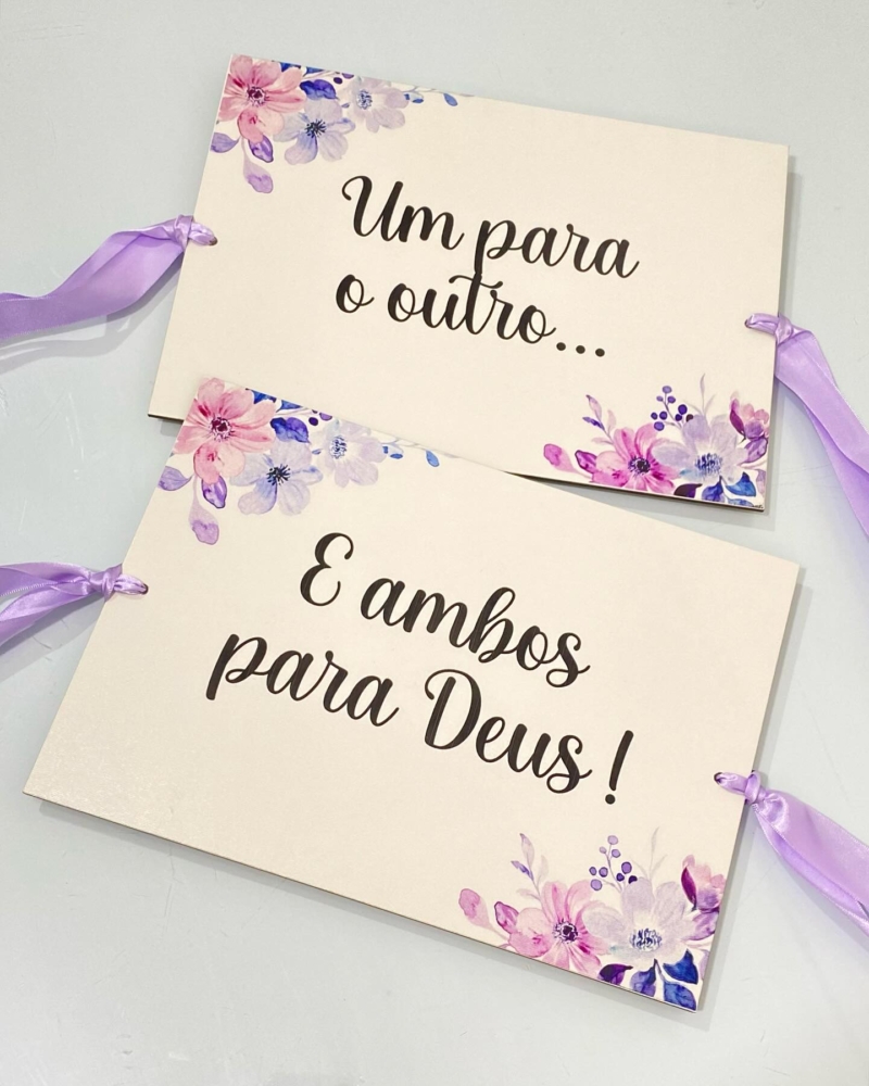 Par de placas de mdf - Um Convite de Casamento