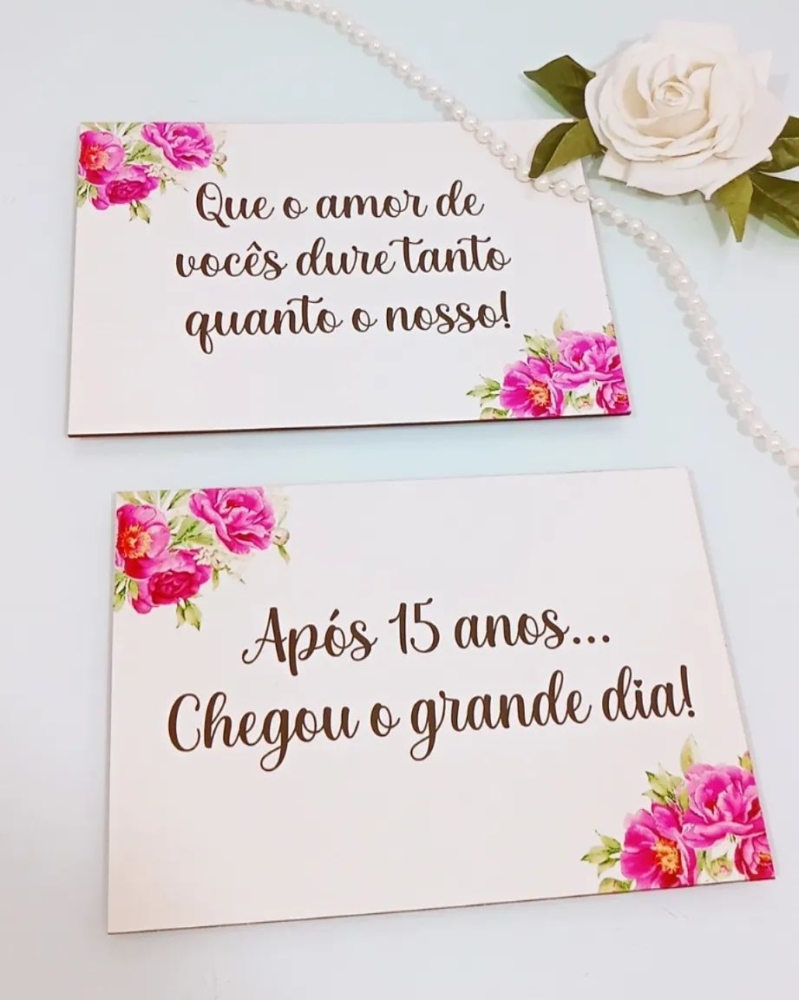 Par de placas em MDF - Um Convite de Casamento